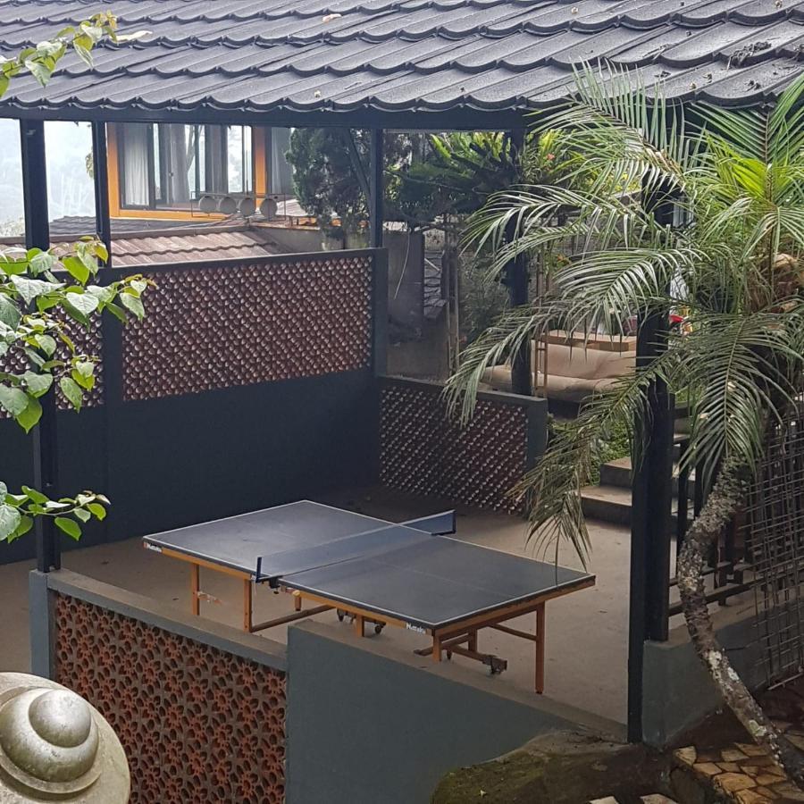 Villa Chacha At Macarena, Megamendung Eksteriør billede